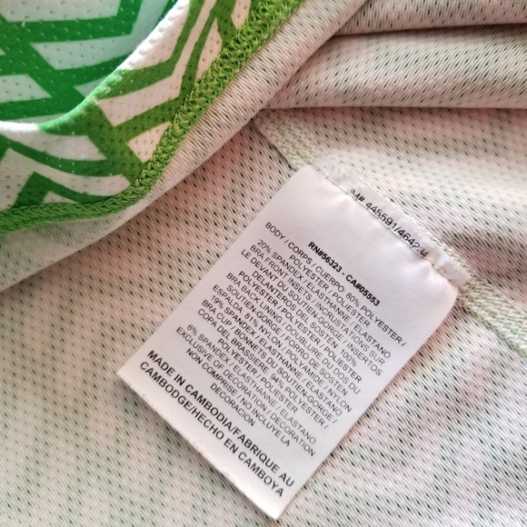 Nike Dri Fit Tank Built in Bra Gym Tennis ⭐bucks😂 - Picture 6 of 8